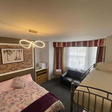 Backpackers Blackpool Hotel & Suites 外观 照片