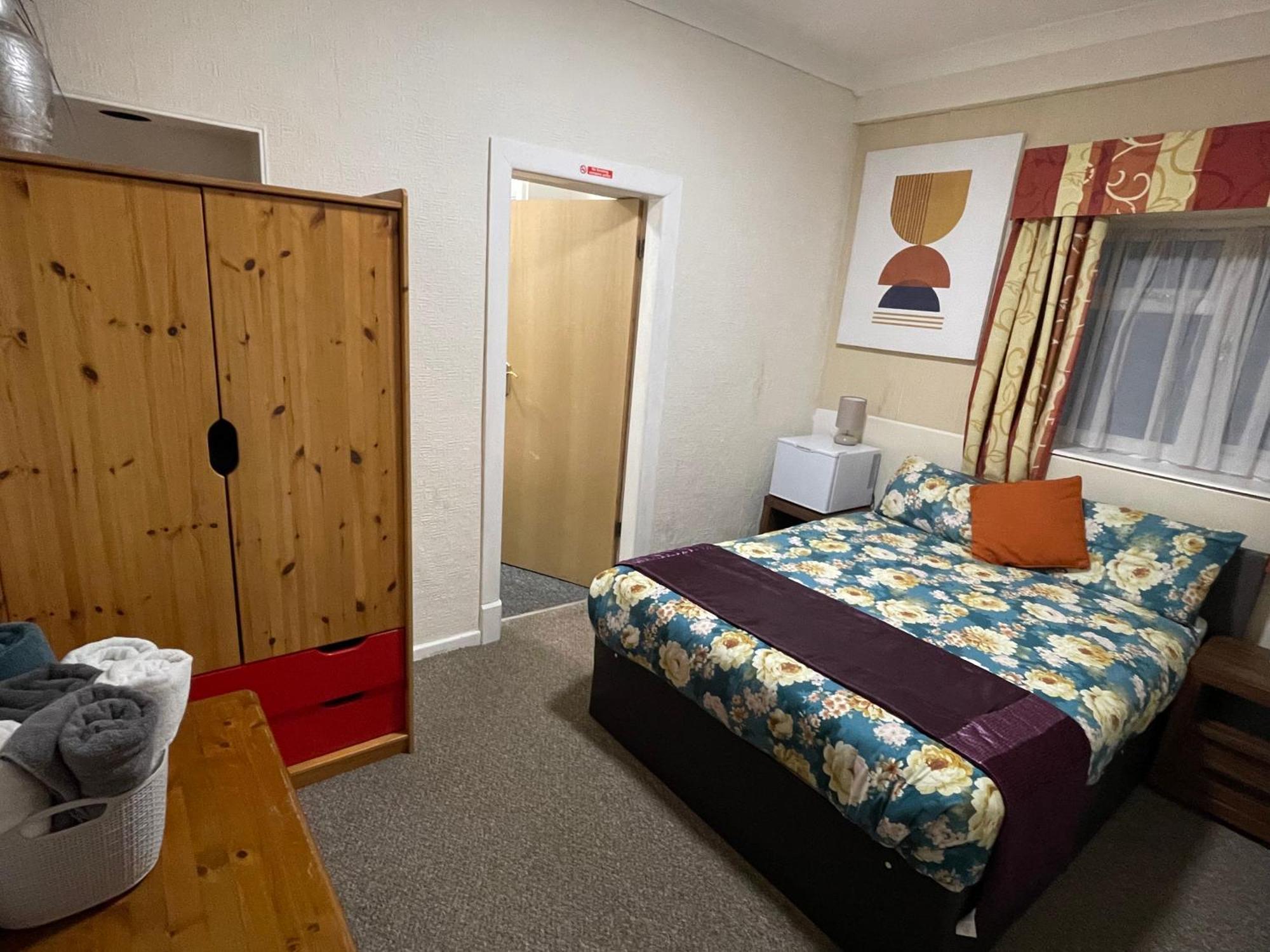 Backpackers Blackpool Hotel & Suites 外观 照片