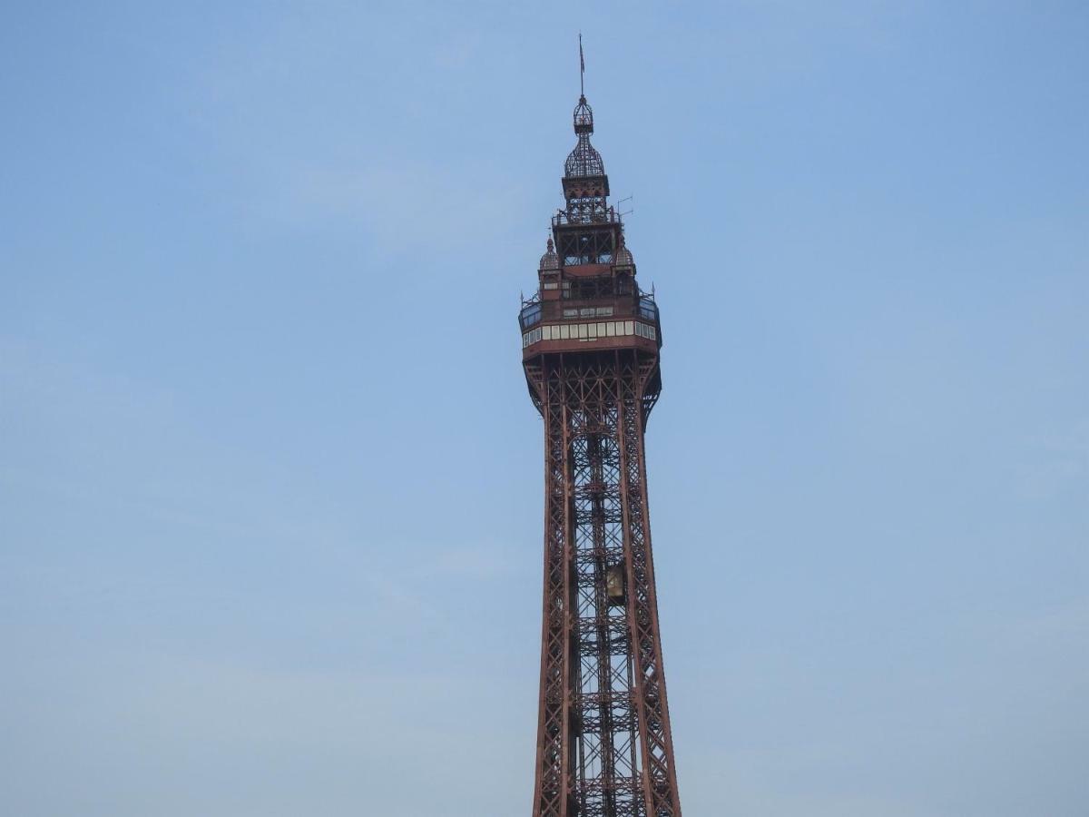 Backpackers Blackpool Hotel & Suites 外观 照片