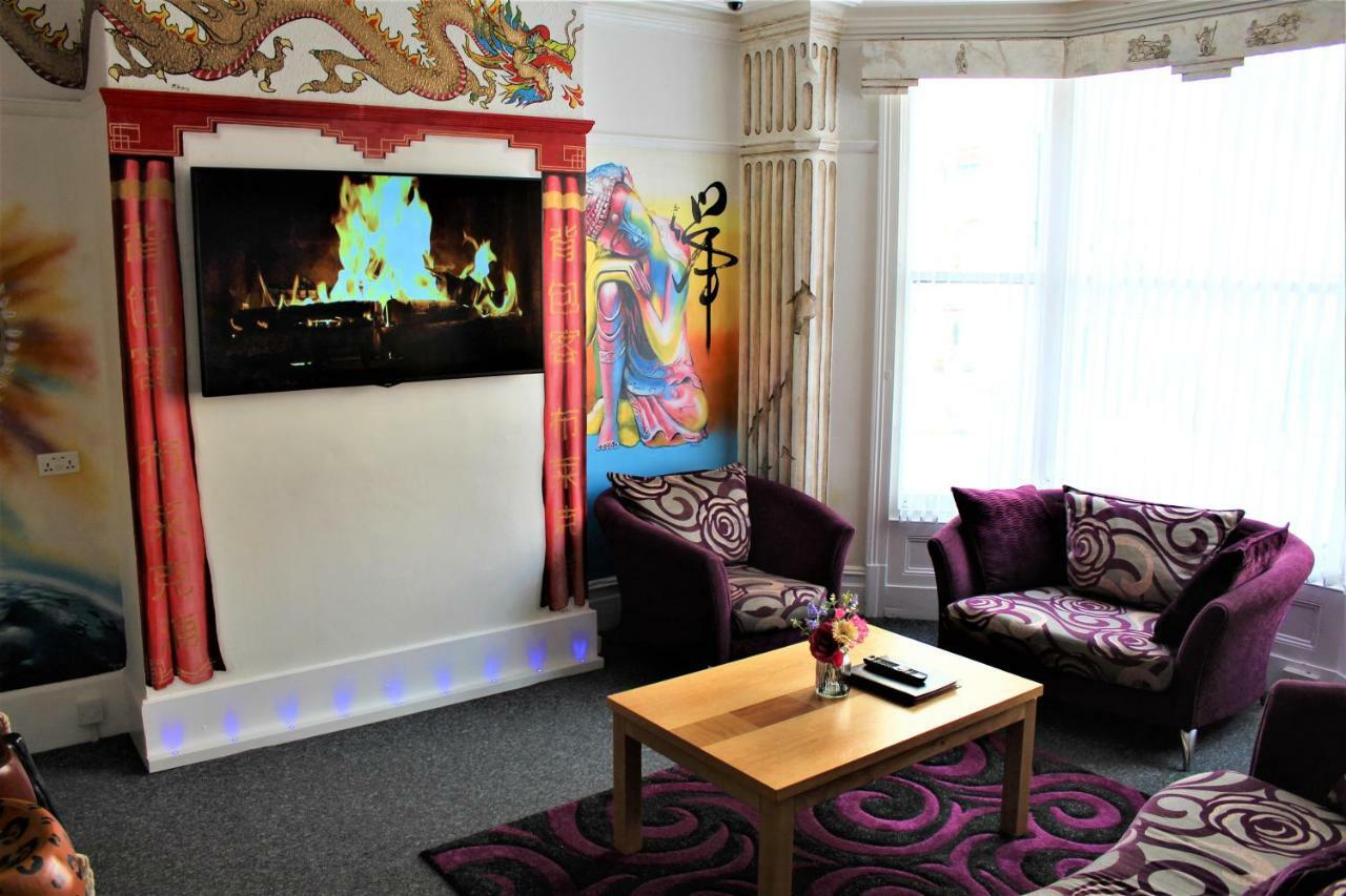 Backpackers Blackpool Hotel & Suites 外观 照片
