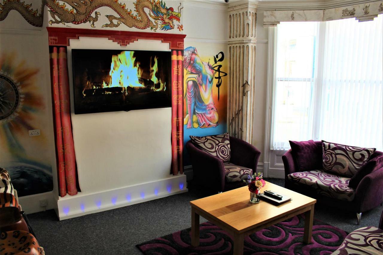 Backpackers Blackpool Hotel & Suites 外观 照片