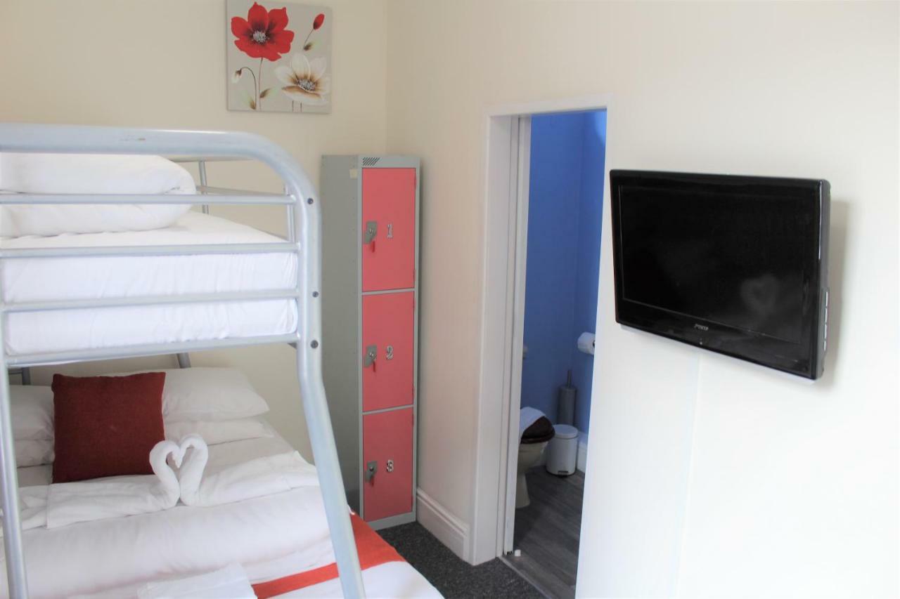 Backpackers Blackpool Hotel & Suites 外观 照片